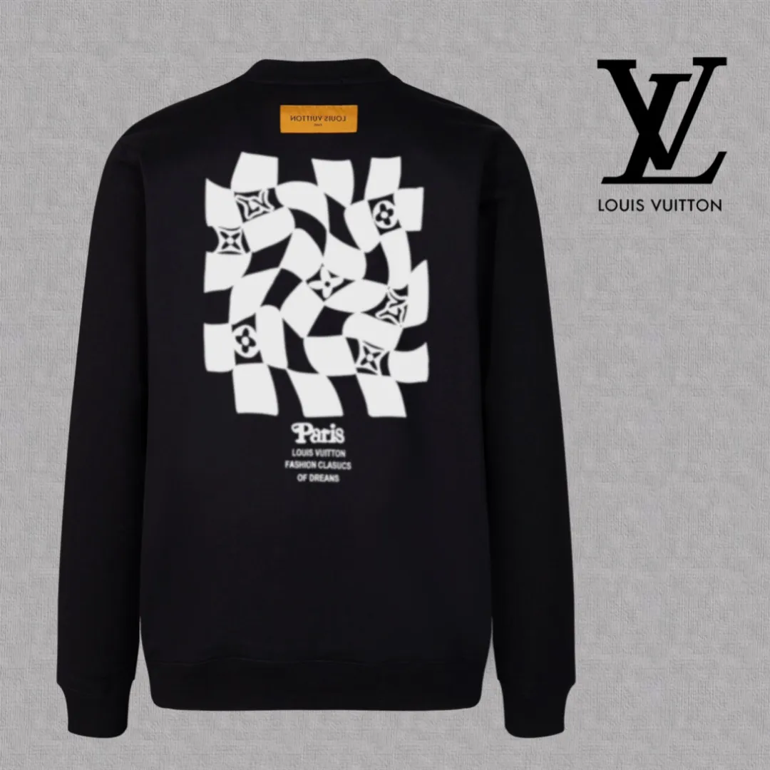 🅿️250 hot style on the shelves🔥❗ 💫〖Louis Vuitton LV〗 Fashionable round neck sweatshirt, casually matched with various styles, it is perfectly handsome😎The whole dress is made of double waistcoats, which makes the whole dress more three-dimensional. Not ordinary factories can do such fine work. The 2025 spring style counters are on sale, exquisite round neck terry sweatshirt, high-end double-strand pure cotton Customized drawstring ribs are dyed in the same vat and are complete with three standards. The chest craftsmanship adopts a simple and elegant pattern on the chest, which is easy to control for any age group! Fit and comfortable! Customized thickened 440g terry sweatshirt fabric, soft and comfortable to the touch, with a three-dimensional shape! 🙌🏻 It’s also very breathable, so it’s a versatile style that can be worn with any outfit! ✔Color: Black White Apricot Size: S M L XL 2XL